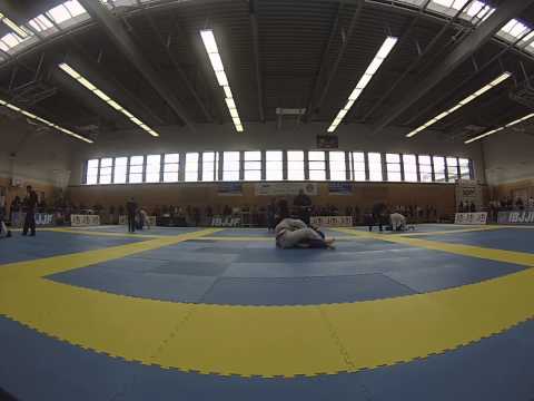 Danny Feliz ICON JJ - final Superheavy purple Munich Winter Open 2014 IBJJF