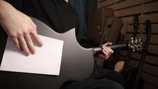 How to play the Guitar Back