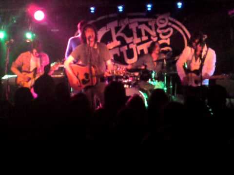 PROUD MARY 2011 LIVE AT GLASGOW KING TUTS THE RIVER