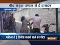 Woman thrashes e-rickshaw driver for asking her telephone number in Moradabad