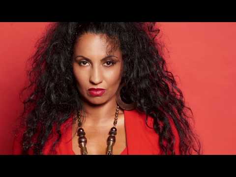 Romina Johnson   "Heartbeat"