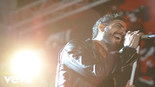 Qué Hay De Malo Lyrics English Translation