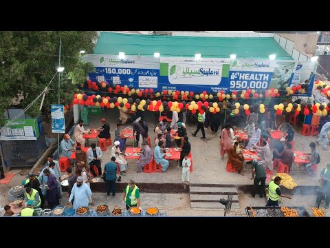 Saylani celebrating Independence Day by setting up a food buffet