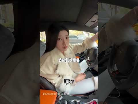 Lamborghini'nin start düğmesini bulamadım! 🤦‍♀️