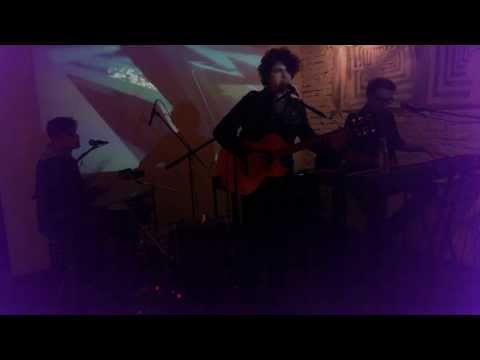 Plastik Charm - Take my heart (Acoustic)