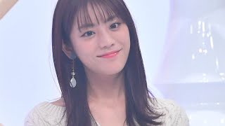 貴島明日香、「ZIP！」お天気キャスターが美脚ちら見せ秋コーデ　ニットセットアップで好感度大！