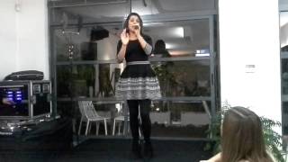 Mélanie René - Time to shine