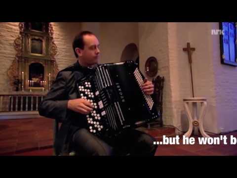 Norwegian multi-instrumentalist Stian Carstensen plays Bray Jazz