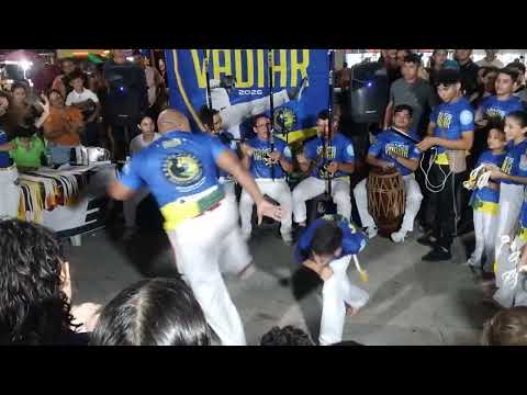 Vamos vadiar capoeira  paramoti-ce
