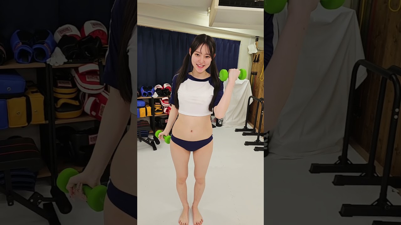 ダンベルやってみます😊2キロでも結構キツイ…💦💦