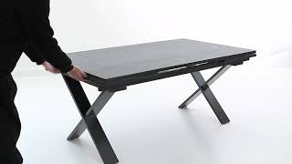 OUTFLEXX Garten-Essgruppe, OUTFLEXX® anthrazit matt, Alu / Spraystone / Teak, Tisch 180/280x100cm, 8 Stapelsessel