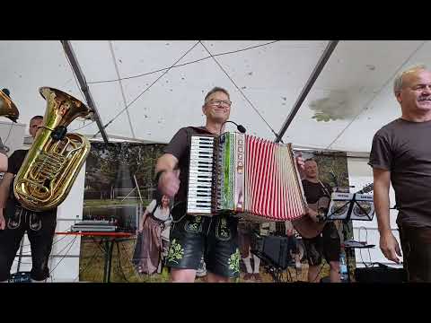 Der alte Jäger-Rucksackmusikanten-Egenhausen-21.07.25