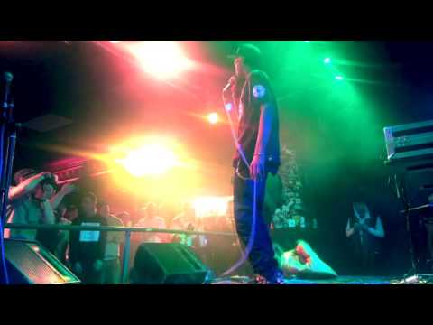 Phili N Dotz. Esquires Show with Zedo and Ocean Wizdom.