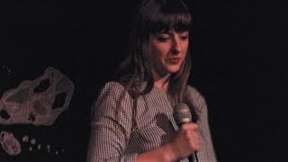 Molly Burch - I love you still - Live Paris 2017