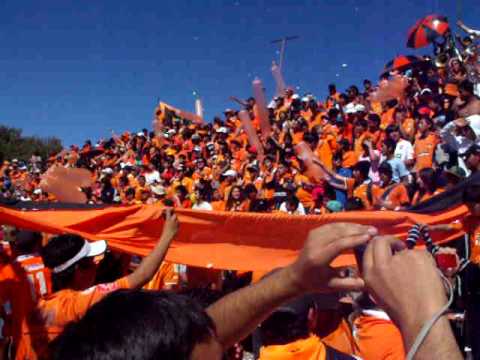 "Huracan Naranja, Previa de un Carnaval" Barra: Huracan Naranja &bull; Club: Cobreloa