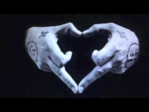 Gimma feat. NX & Propaganda "Doppelmittelfingergrüass"