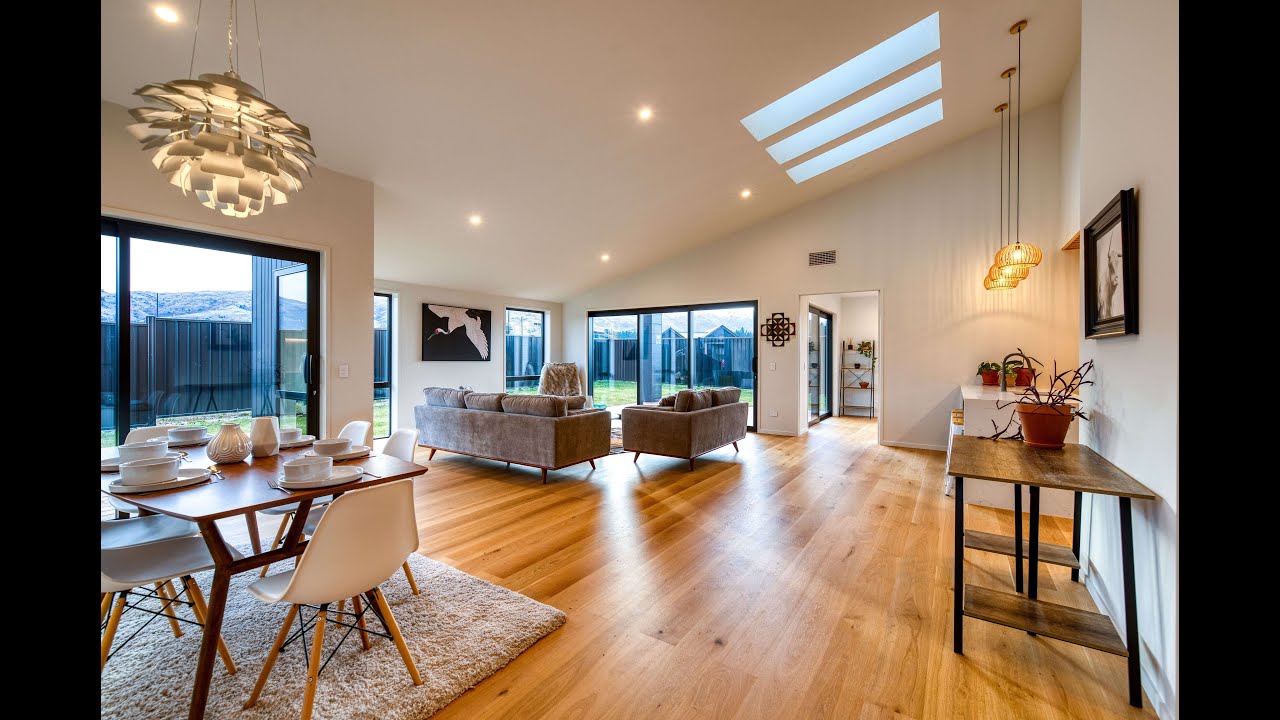 Cromwell Showhome
