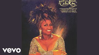 Celia Cruz - Que Le Den Candela