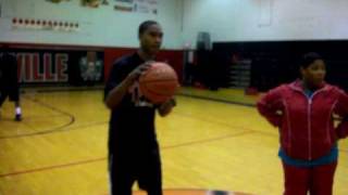 preview picture of video 'Bee Jay Half Court Shot'