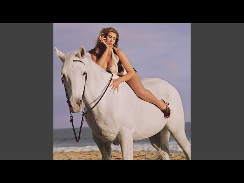 Video thumbnail for ​telepatía (acoustic)