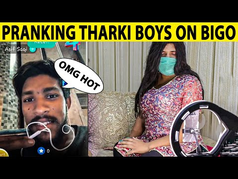 Cute Girl Pranking on Bigo Live Video Call on Strangers - Lahori PrankStar