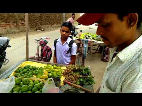 School Boy's Taking MASALA AMBARELLA (Amra) | This Can Remind Your School Days | Street Food India Video