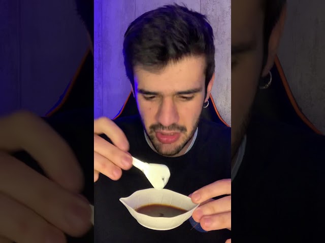 Vídeo relacionado con Ieron 2 Piezas de Accesorios mágicos con Llave en la Botella, Llave deformable para el Truco de la Llave a través de la Botella, ilusión de Mago, Accesorios de Fiesta para Adultos