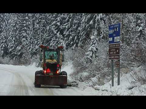 SMOQUALMIE PASS SNOW ICE PLOWS