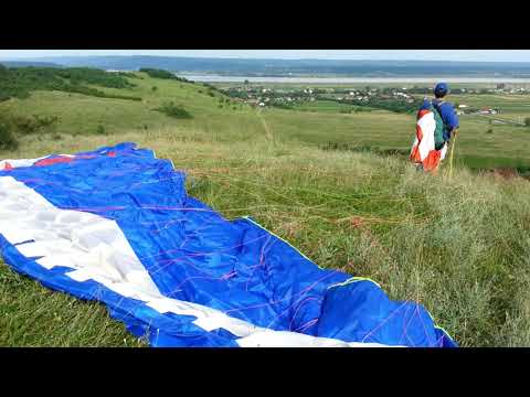 PRIMELE  ZBORURI CU PARAPANTA-  INCEPUTURI