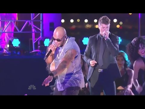 FLo Rida & Robin Thicke: I Don't Like It I Love It (Macy's 4th of July Fireworks Spectacular) 7 4 15