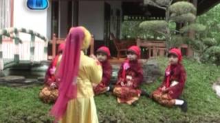Download lagu Ainun - Baju Baru - Video Lagu Qasidah Anak-anak Free Download mp3