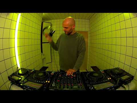 Kr!z | HÖR - Nov 18 / 2022