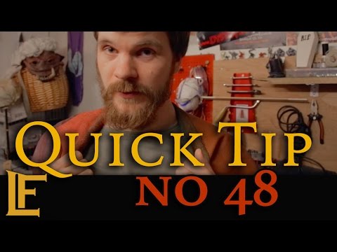QuickTip no 48 - Plain clothes and makeup