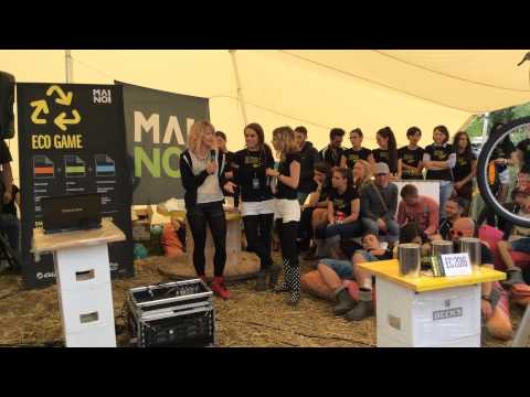 Charlotte Cooper The Subways about cycling and being ECO @ Electric Castle Festival 2015