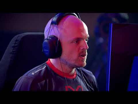 QuakeCon 2017 QC [VOD] - Quarterfinals: vo0 vs. av3k