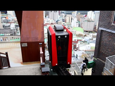 [Vista frontal em 4K] Monotrilho de 168 escadas (Busan, Coreia do Sul)