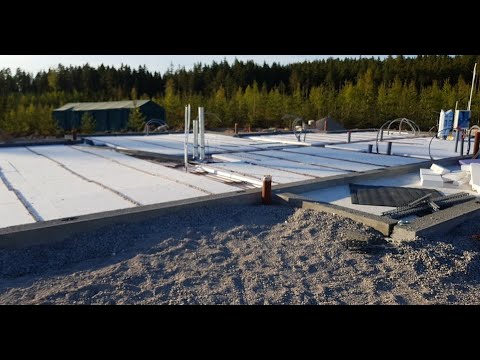 Grunden fortsätter att ta form, Husbygge Maj del 7