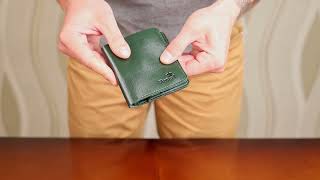 Шкіряне практичне портмоне Shvigel 16608 зелене