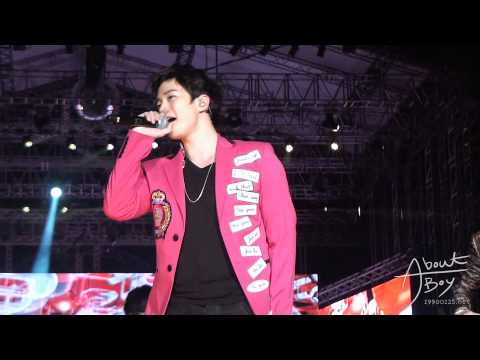 [Fancam] 111022 Junho 2PM Hyundai I-Festa - Cute Moment