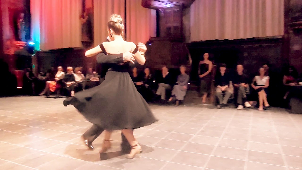 demo 4  Altenakapel met Lorena Gonzalez & Gaston Camejo