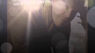 Gavin DeGraw ~ She Holds The Key