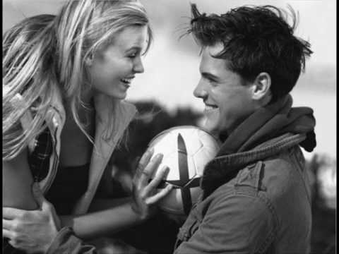 La La La - Leggz; Abercrombie & Fitch Store Music 2010