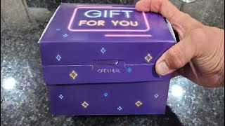 FETTIPOP Birthday Gift Box Confetti Pop up DIY Review, Super fun gift box! With a built in confetti
