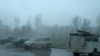 preview picture of video 'Metro Kansas City Severe Storm - April 2, 2010 DSCN3164.AVI'