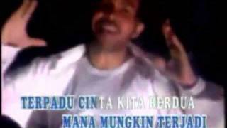 Mungkinkah Terjadi (Utha Likumahuwa dan Trie Utami.wmv