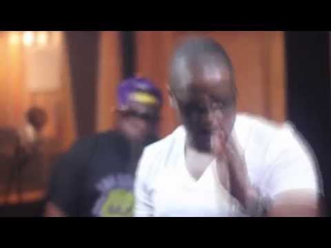 Freeway & Young Chris - Otis Freestyle