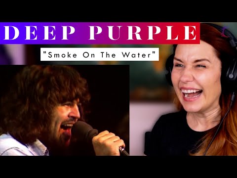 One of the Greatest Guitar Riffs of all time! ANALYSIS of Deep Purple's "Smoke On The Water" LIVE!