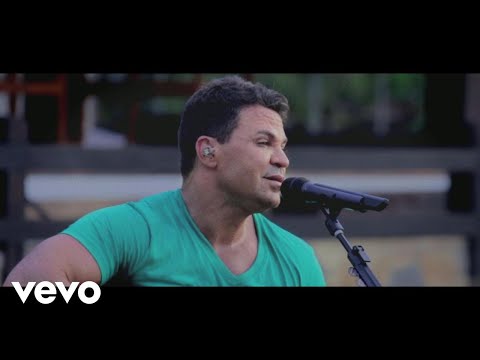 download lagu mp3 mp4 Essa Noite Eu Sou O Homem Mais Feliz, download lagu Essa Noite Eu Sou O Homem Mais Feliz gratis, unduh video klip Download Essa Noite Eu Sou O Homem Mais Feliz Mp3 dan Mp4 Viral Gratis