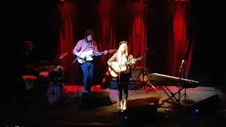 Holly Macve - No-one Has The Answers - Live at the Trades Club