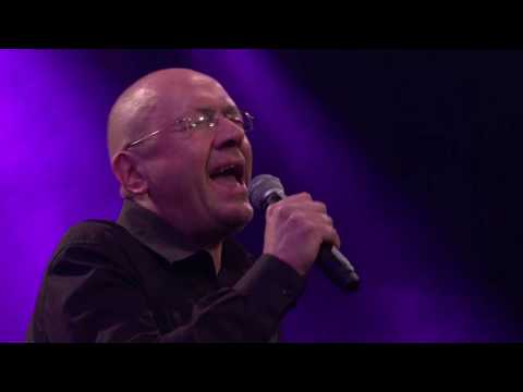 Bernie Weber - CAN'T FIND MY WAY HOME - 2019 WHEN THE NIGHT COMES - KBAS